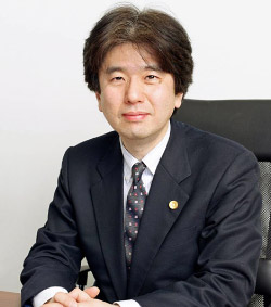 岡田 功弁護士